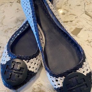 Tory Burch Navy & White woven flat. Size 10 1/2